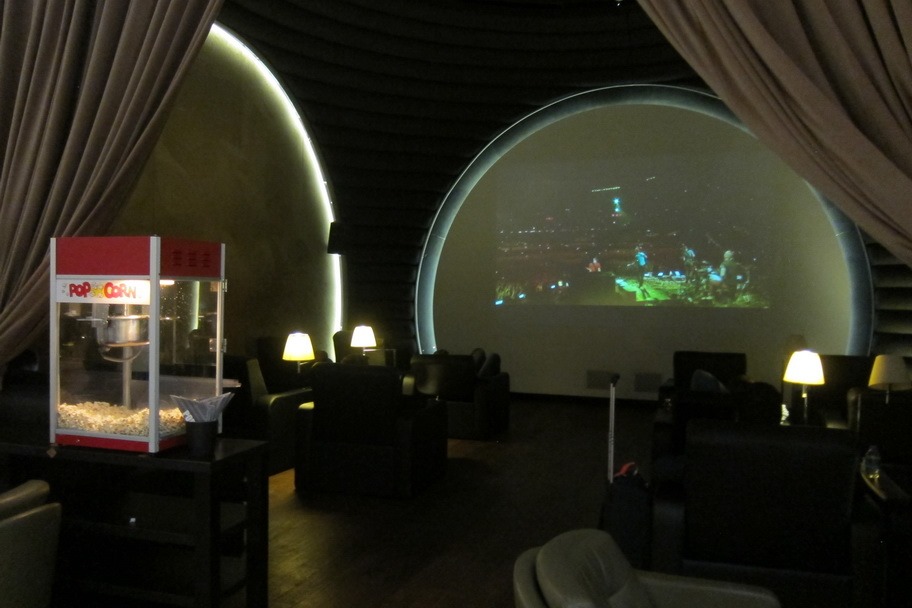 Lounge Deathmatch 008