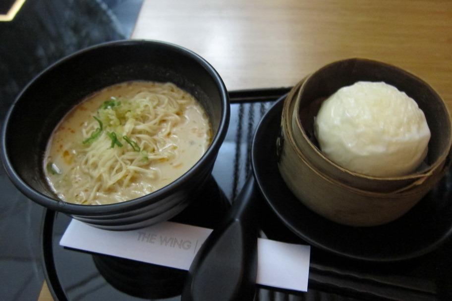 Lounge Deathmatch 015