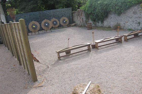 Tollymore and Castle Ward 18